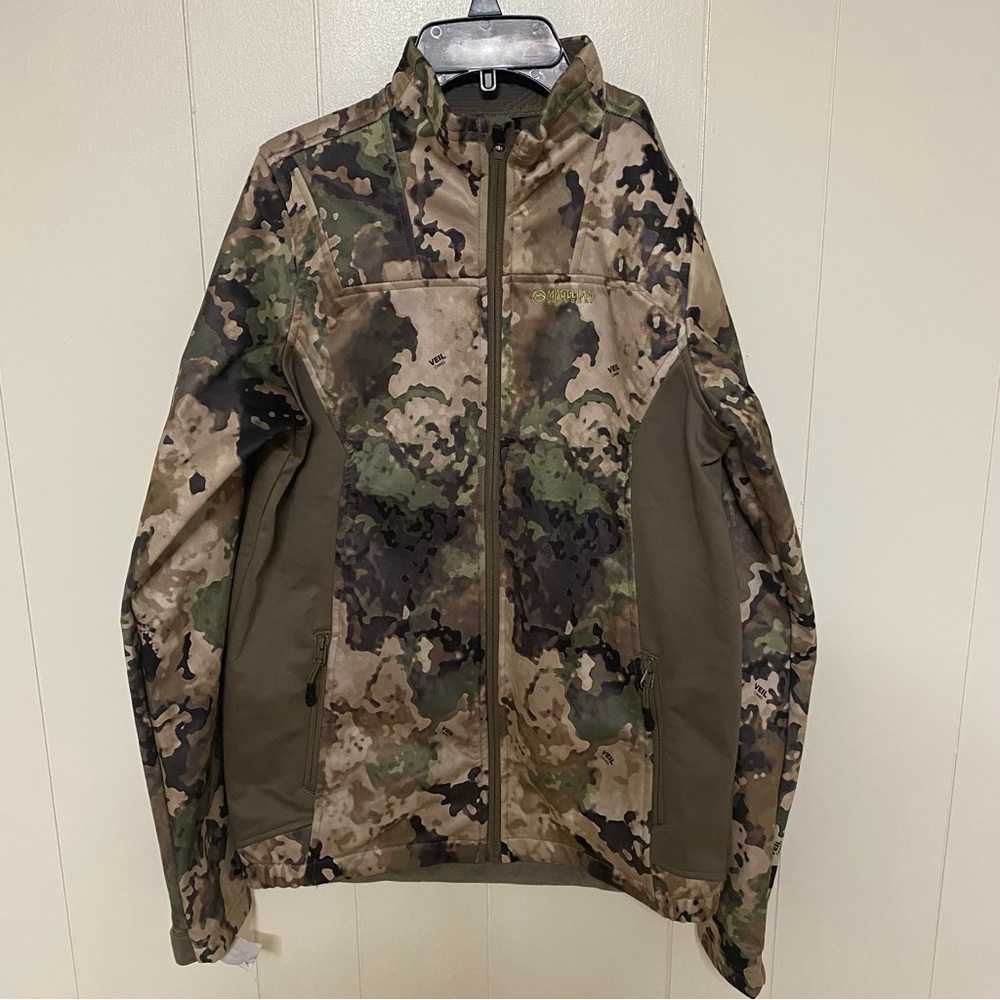 Magellan Outdoors Youth XL Camouflage Waterproof Jacket